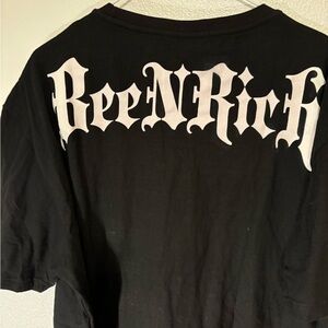 BeeNRich  tshirt NWT XXL